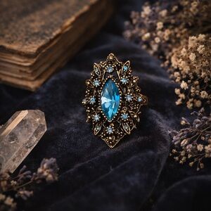 Vintage Victorian Revival Aqua Rhinestone Statement Ring Gold Tone Cocktail